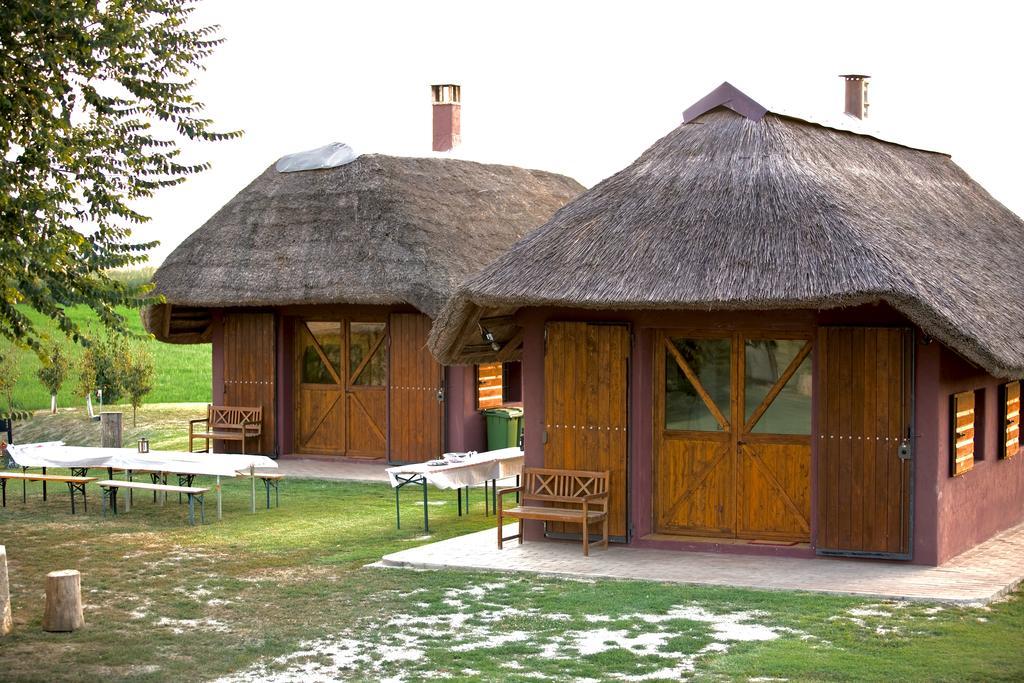 Agriturismo Bassara Le Capanne *
